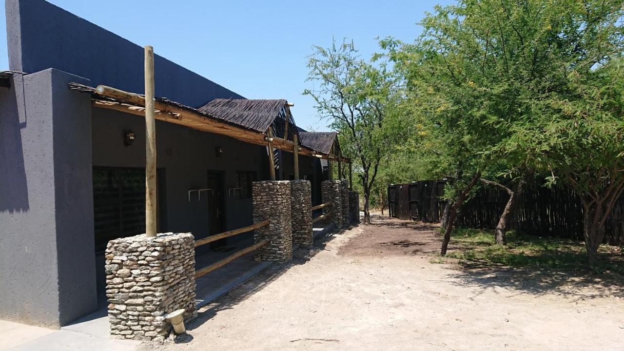 Svh Bush Lodge Marloth Park Exteriör bild